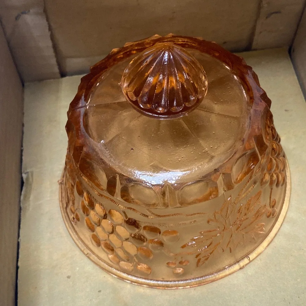 VTG‎ Pink Mosser Glass Covered Butter/ Cheese Dish  Edge Made in Taiwan NOB